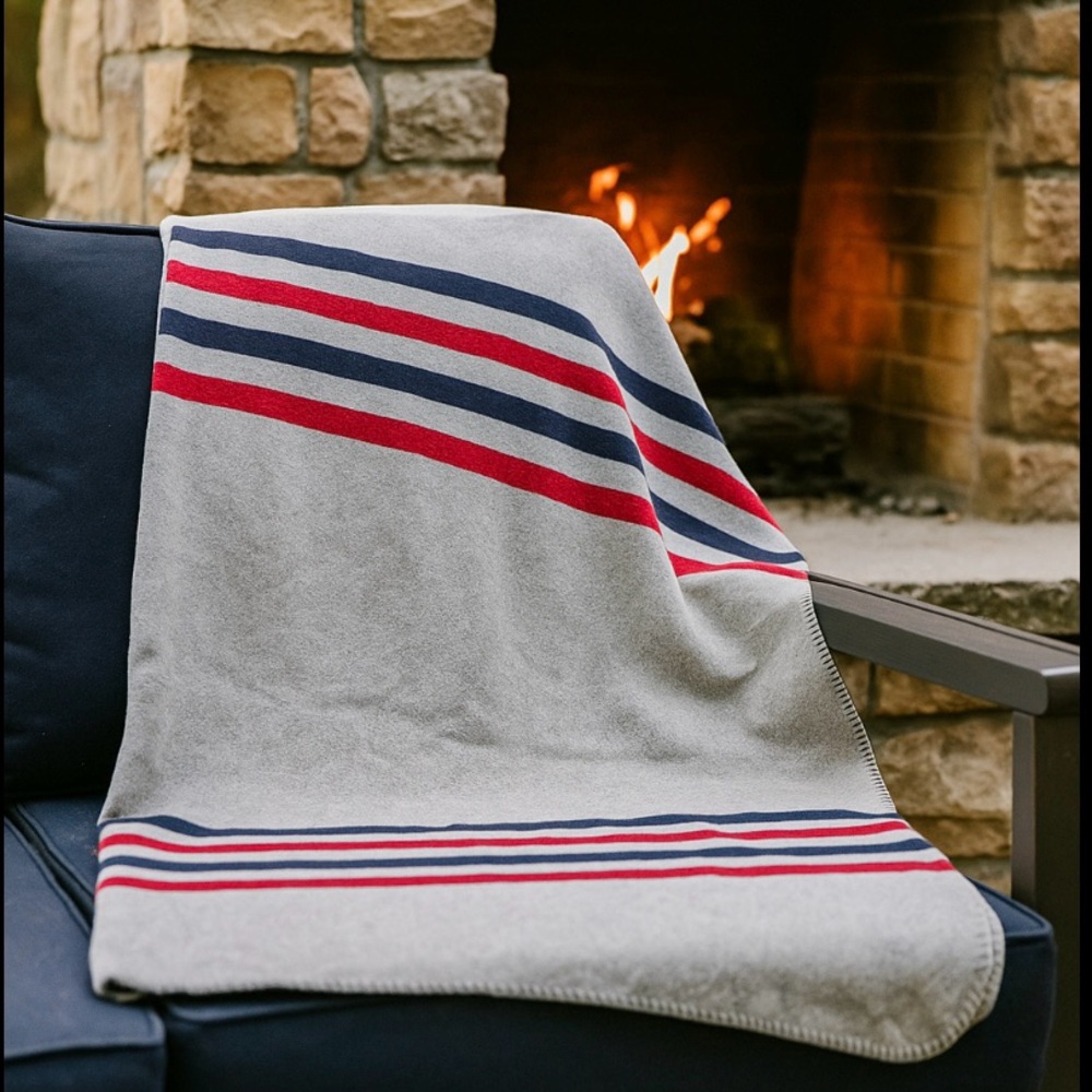 VELA HOME Soft Striped Medium Weight Blanket Nautical #0910259